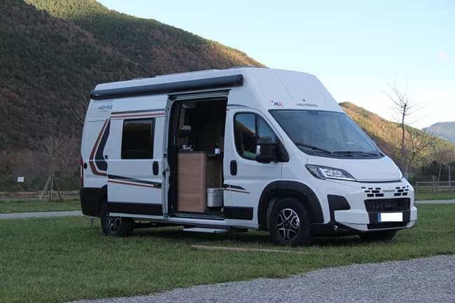 Weinsberg CaraBus 600 DQ Edition Fire